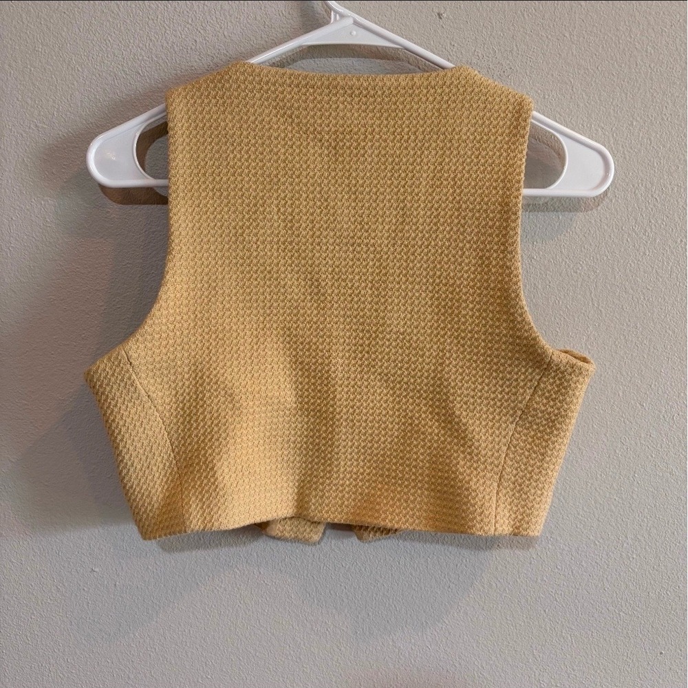 Zara Textured Cropped Waistcoat Vest Womens Medium Yellow Tweed Preppy Academia - Picture 3 of 4